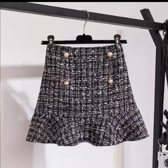 Cream Beading Knitted Sweater - Picture 3 of 7